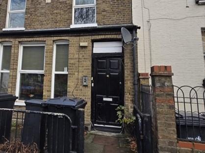 Studio Flat, Church Street, N9