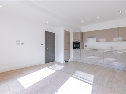1 Bed Flat, Arliss Court, WD17