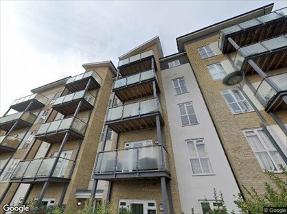3 Bed Flat, Hyde Lodge, UB7