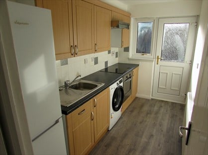 1 Bed Flat, Ailsa Court, ML3