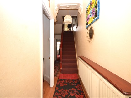 4 Bed Flat, St. Stephen's Road, E6