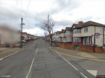 3 Bed Semi-Detached House, Kingshill Drive, HA3