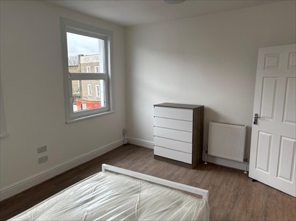 Room in a Shared Flat, Queens Crescent, NW5