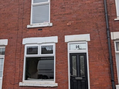 2 Bed Terraced House, Cale Street, SK2