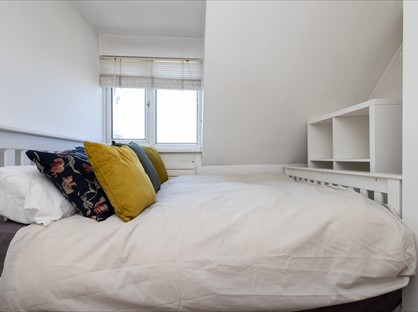 Room in a Shared Flat, Greenwich South Street, SE10