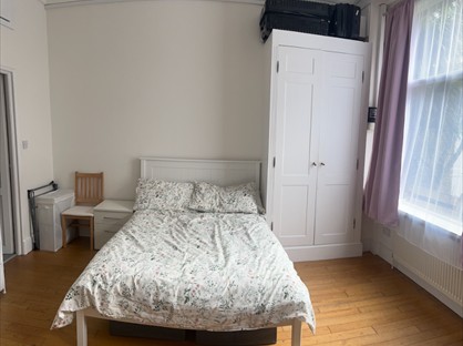 Studio Flat, Danbury Street, N1