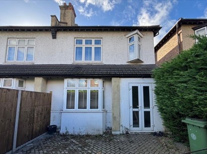 3 Bed Semi-Detached House, Harrow Road, HA9