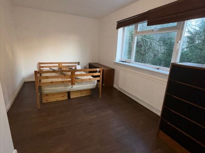 3 Bed Detached House, Addison Road, SE25