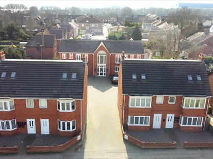 1 Bed Flat, Palace Gardens, PE2