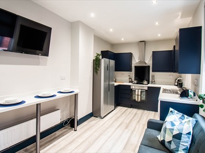 Room in a Shared House, Medley Street, WF10