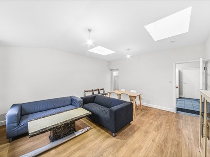 4 Bed Terraced House, Pitcairn Road, CR4