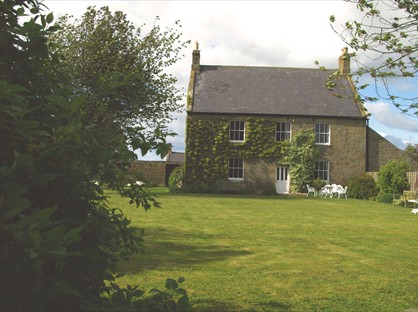 4 Bed Detached House, North Clarewood Farmhouse, NE19