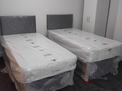 2 Bed Semi-Detached House, Conway View, LS8