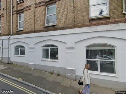 2 Bed Flat, Market Street, TQ1