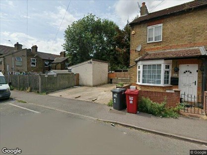 3 Bed Semi-Detached House, The Crescent, SL1