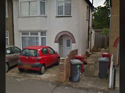 3 Bed Semi-Detached House, Woodland Avenue, SL1