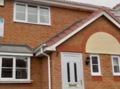 2 Bed Semi-Detached House, Newquay Drive, LL13