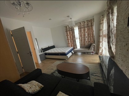 Room in a Shared Flat, Bawley Court, E16