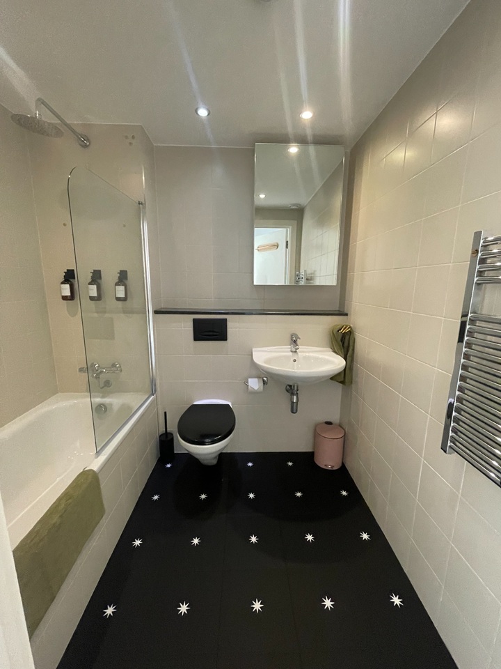 Additional image 17 of 2 Bed Flat, Number One, M50, N1 7GU