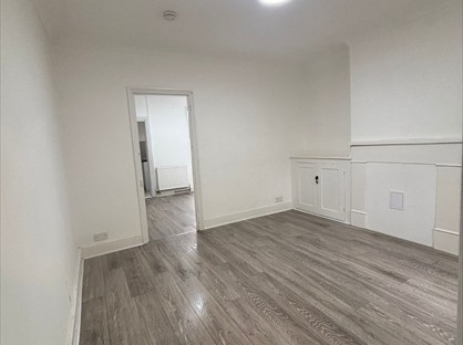 2 Bed End Terrace, Prospect Place, RM17