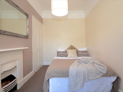 Room in a Shared House, Lindley Street, YO24