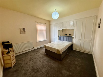Room in a Shared House, Kirkman Avenue, M30