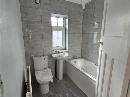 2 Bed End Terrace, Middleham Road, N18