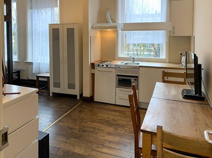 Studio Flat, Mapesbury Lodge, NW2