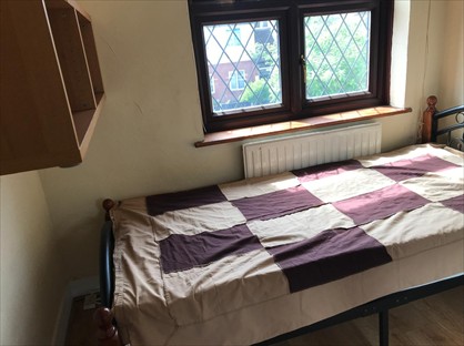 Room in a Shared House, The Drive, IG1