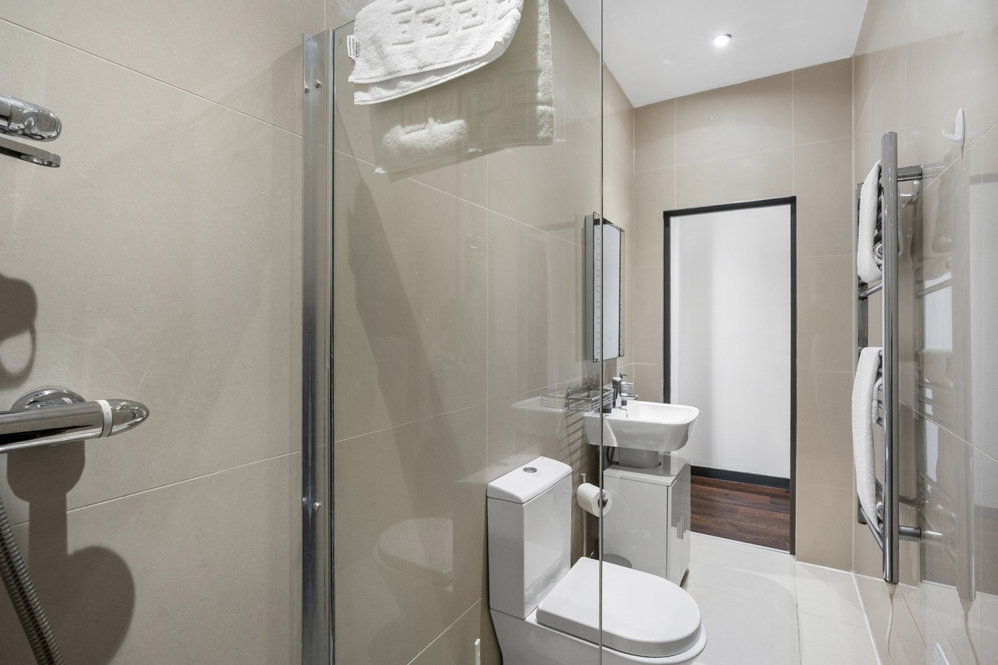 Additional image 3 of 3 Bed Flat, Osmond Road - All Bills Included, BN3, N1 7GU