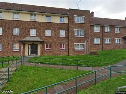 3 Bed Flat, St. Patricks Gardens, DA12