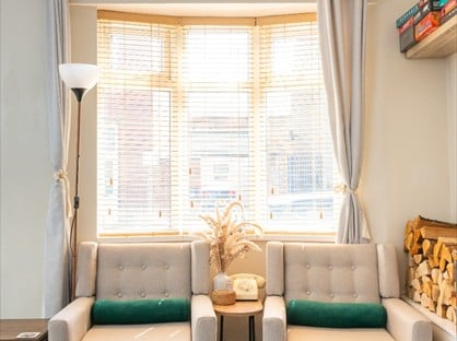 2 Bed Flat, Essex Street, CV21