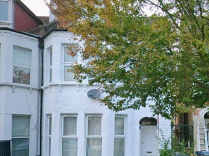 1 Bed Flat, Ash Grove, NW2