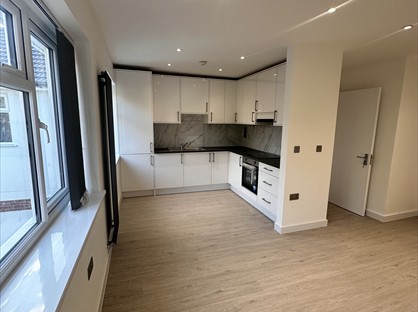 2 Bed Flat, Northcote, HA5