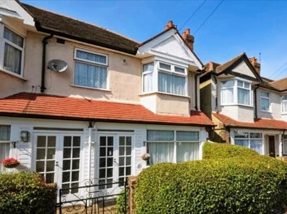 4 Bed Maisonette, Rialto Road, CR4