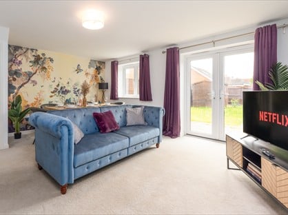 4 Bed Terraced House, Fullingpits Avenue, ME16