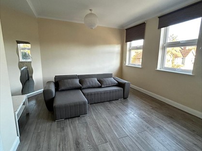 3 Bed Maisonette, Horsenden Lane North, UB6