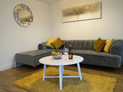 5 Bed End Terrace, Laxton Grove, B91