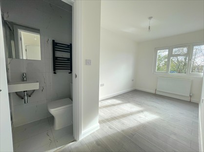 Room in a Shared House, Headstone Drive, HA1