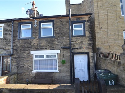 1 Bed End Terrace, Clayton Road, BD7