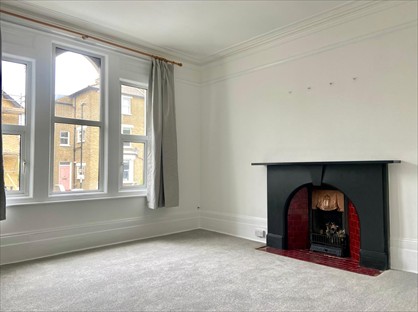 2 Bed Maisonette, Westdown Road, SE6