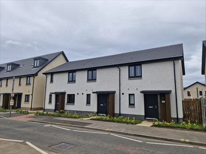 3 Bed Terraced House, Masons Way, EH21