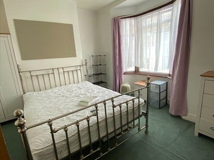 4 Bed Terraced House, St. Martins Place, BN2