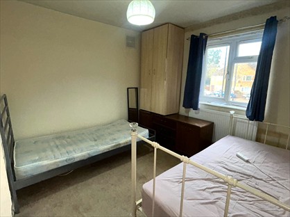 Room in a Shared House, Greenford Road, UB6