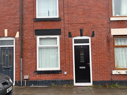 2 Bed Terraced House, Derwent Street, OL12
