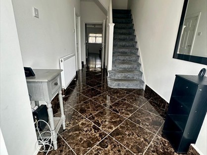 Room in a Shared House, Studley Drive, IG4