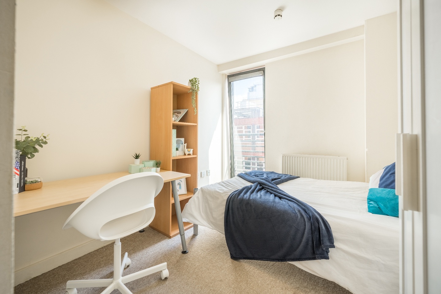 Additional image 9 of 5 Bed Flat, Regent Terrace, S3, N1 7GU