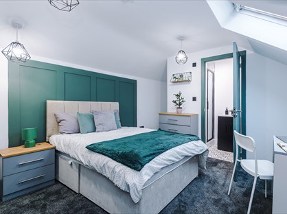 Room in a Shared House, Russell Street, BL1