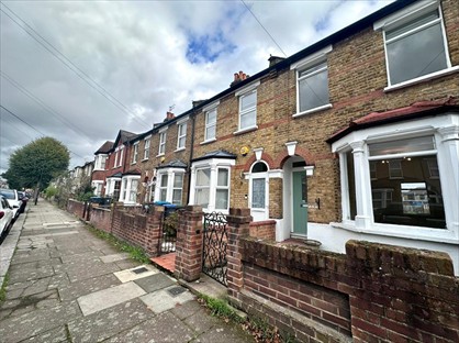 3 Bed Terraced House, Clive Road, EN1