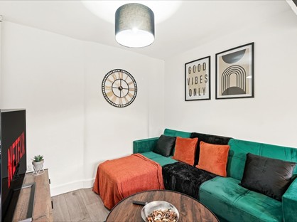 4 Bed Semi-Detached House, Constable Lane, DE23